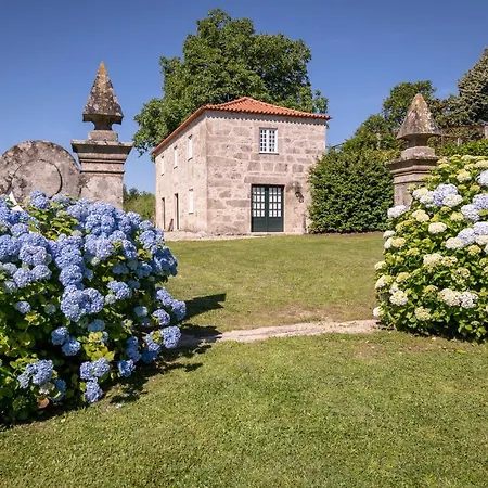 Quinta De Luou