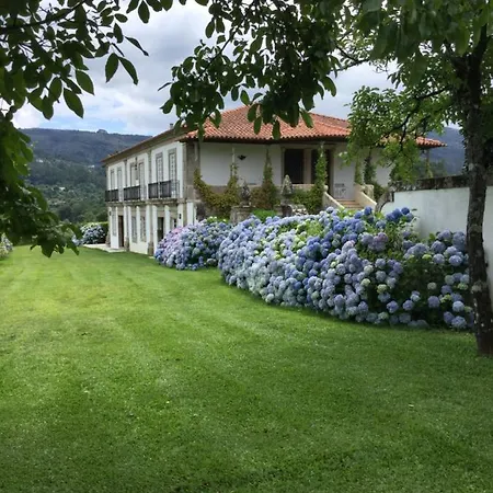 Quinta De Luou Ferienhaus *