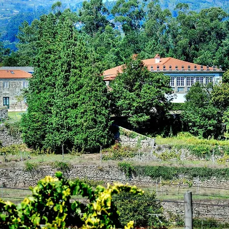 Ferienhaus Quinta De Luou